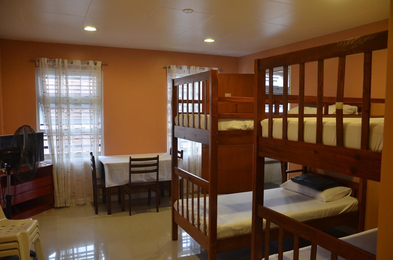 Rl Veranda Suite Baguio City Buitenkant foto